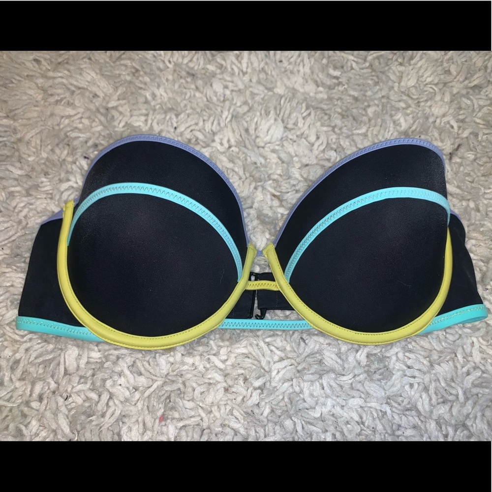 Victoria’s Secret Strapless Swimsuit Top